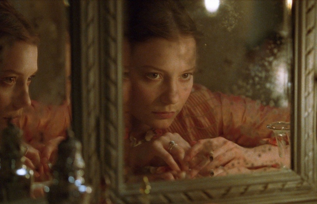 кадр из фильма "Мадам Бовари"