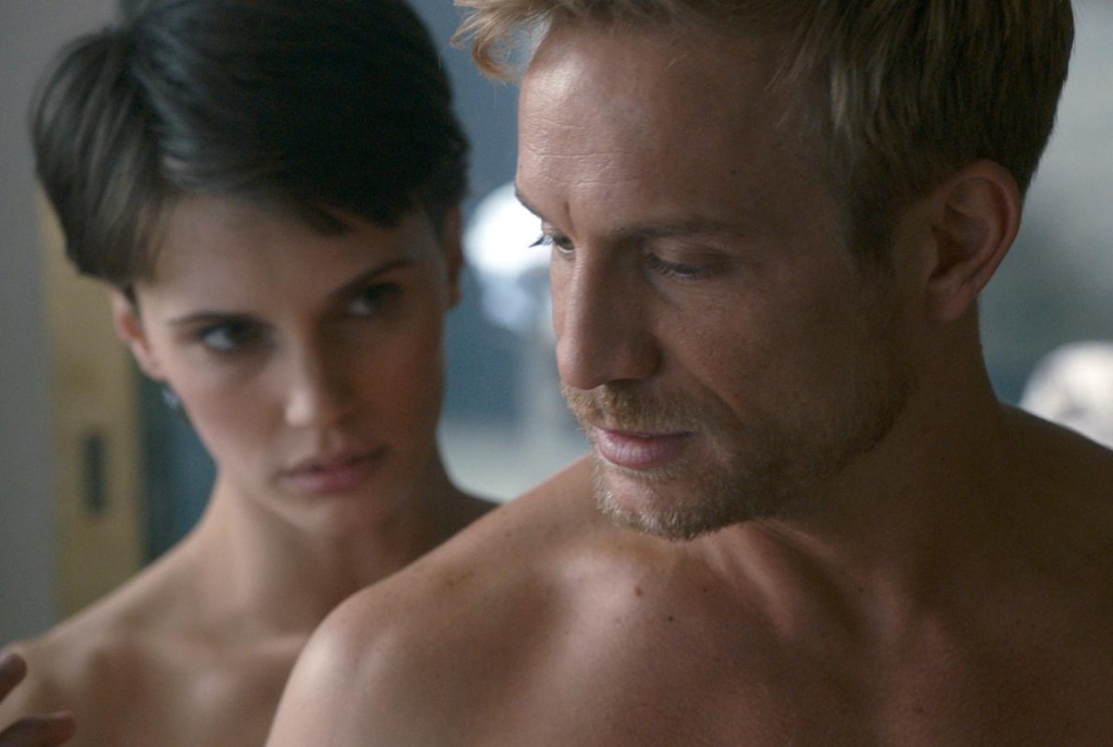 кадр из фильма Двойной любовник кадр из фильма Двойной любовник