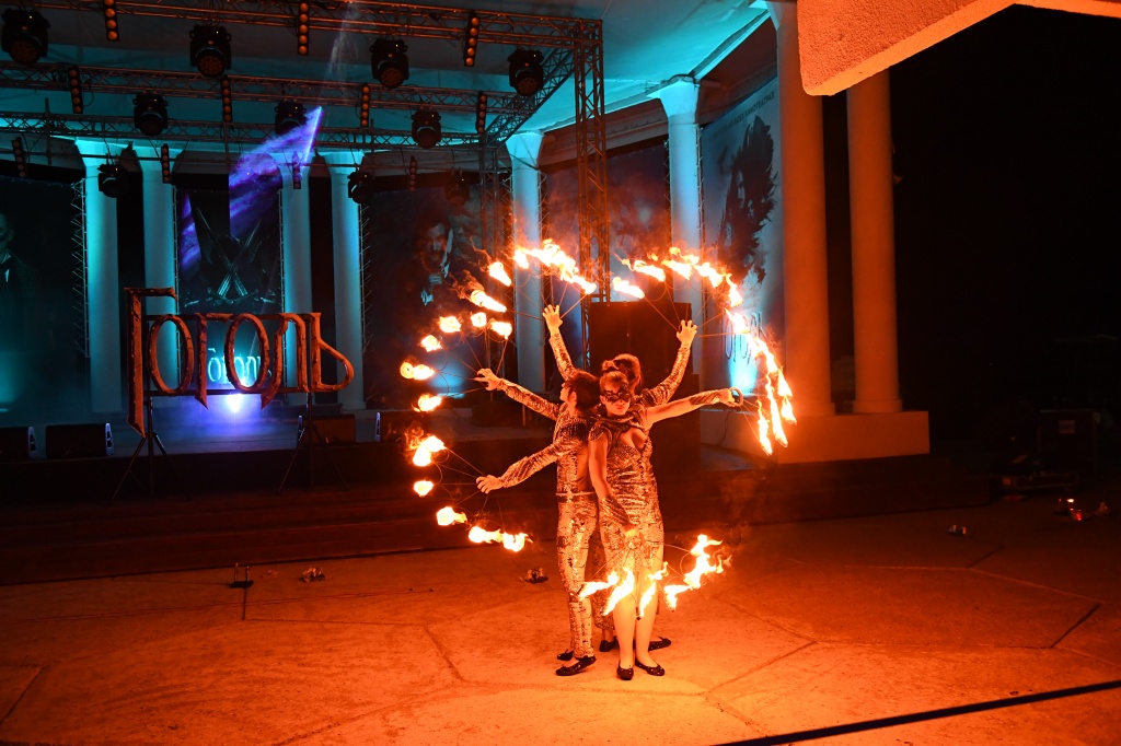 Открытие 103 Российского Кинорынка