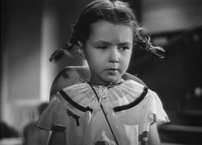 кадр из фильма Слон и веревочка