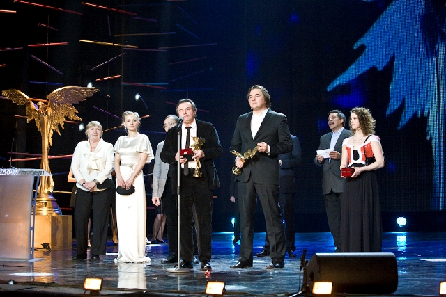 Церемония вручения 24-й премии "Ника", актриса Юлия Пересильд, режиссер Алексей Учитель, продюсер Константин Эрнст