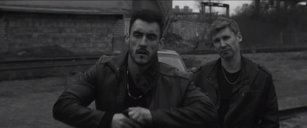 кадр из фильма Два часа до тишины