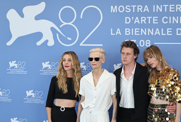 Команда фильма Broken English