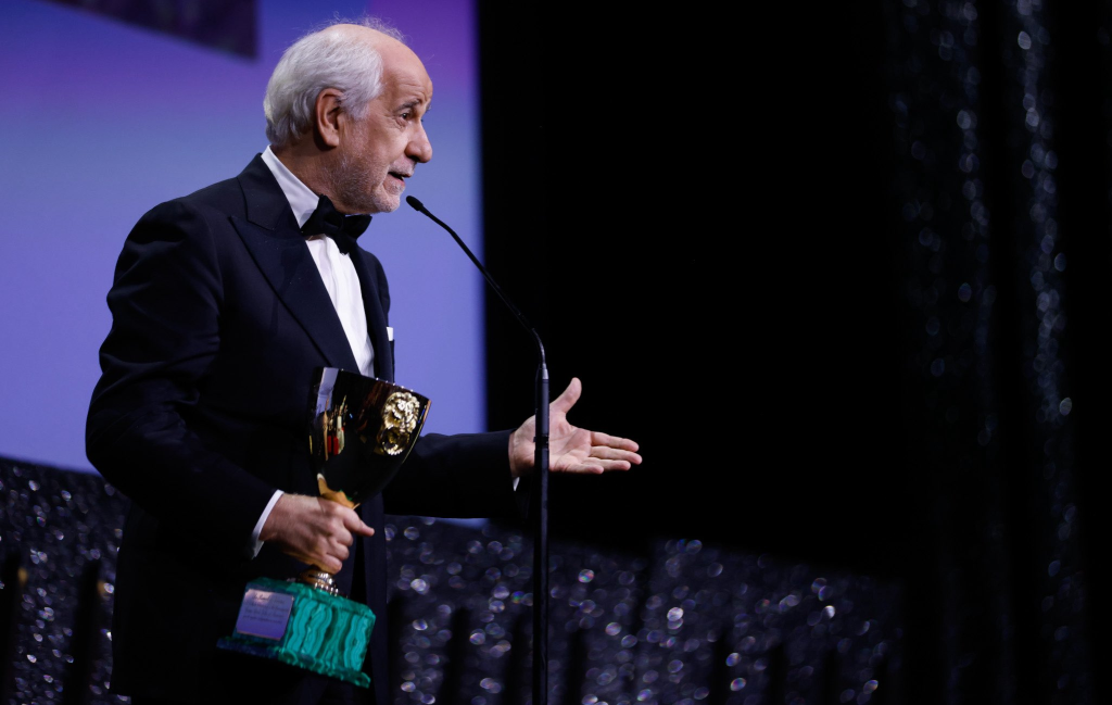 Тони Сервилло и его Кубок Вольпи за лучшую мужскую роль