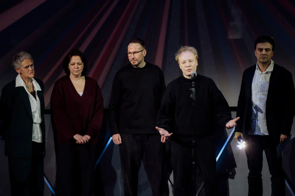 Съемочная группа фильма «Цинга», режиссер Владимир Головнев 