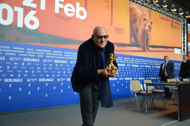 Берлинале 2016, пресс-конференция победителей, Золтой медведь за лучший фильм, режиссер Джанфранко Рози