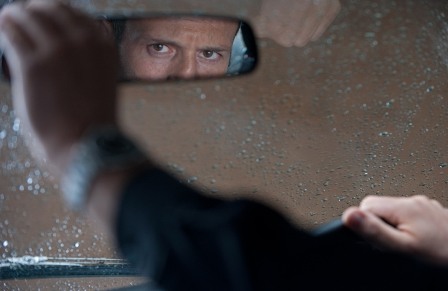 кадр из фильма "Профессионал"