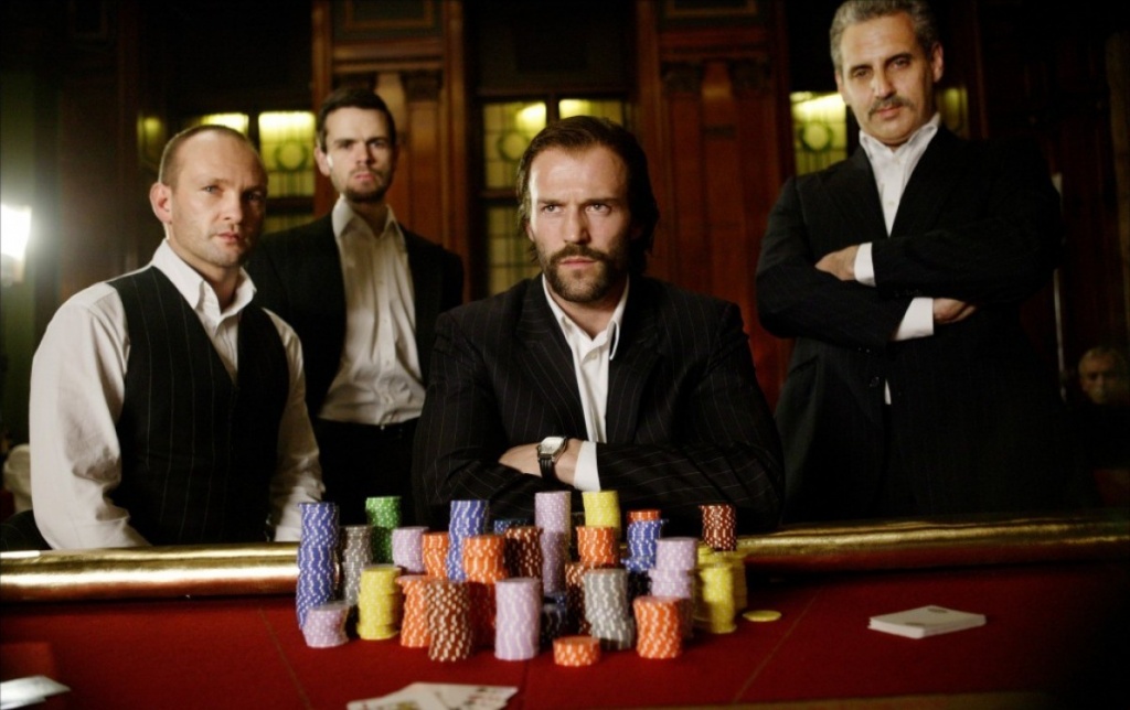 кадр из фильма "Револьвер"