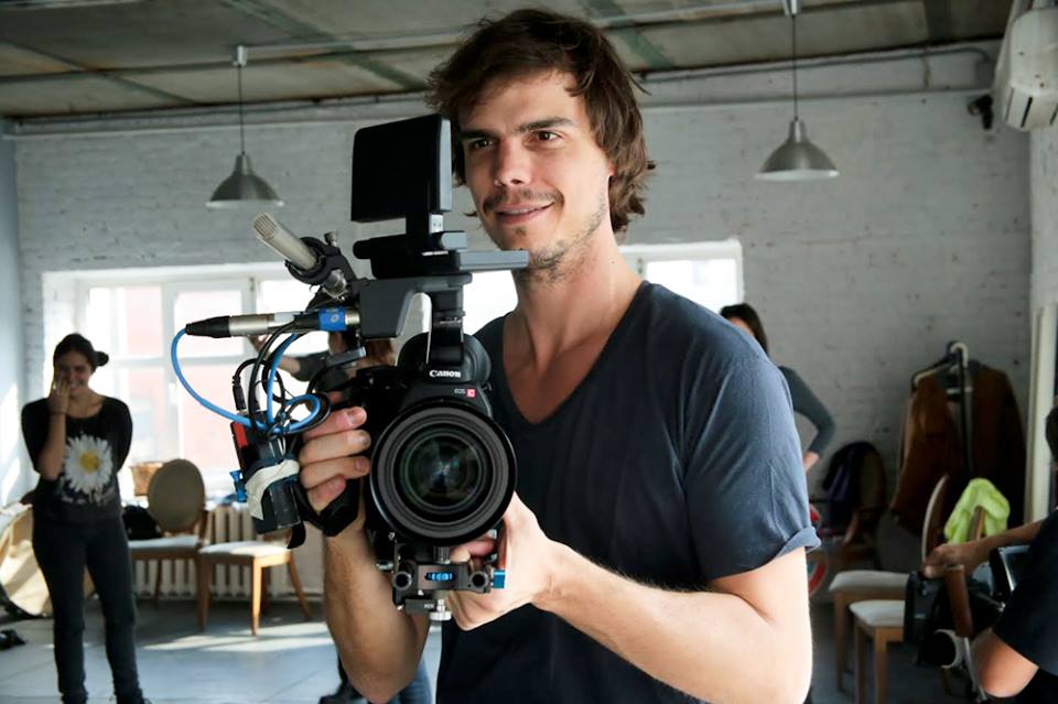 на съемках фильма "Красный русский"