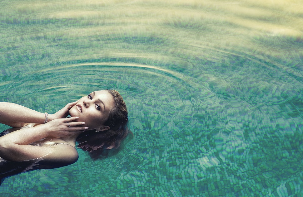 рынок MIPTV, мировая премьера сериала Riviera