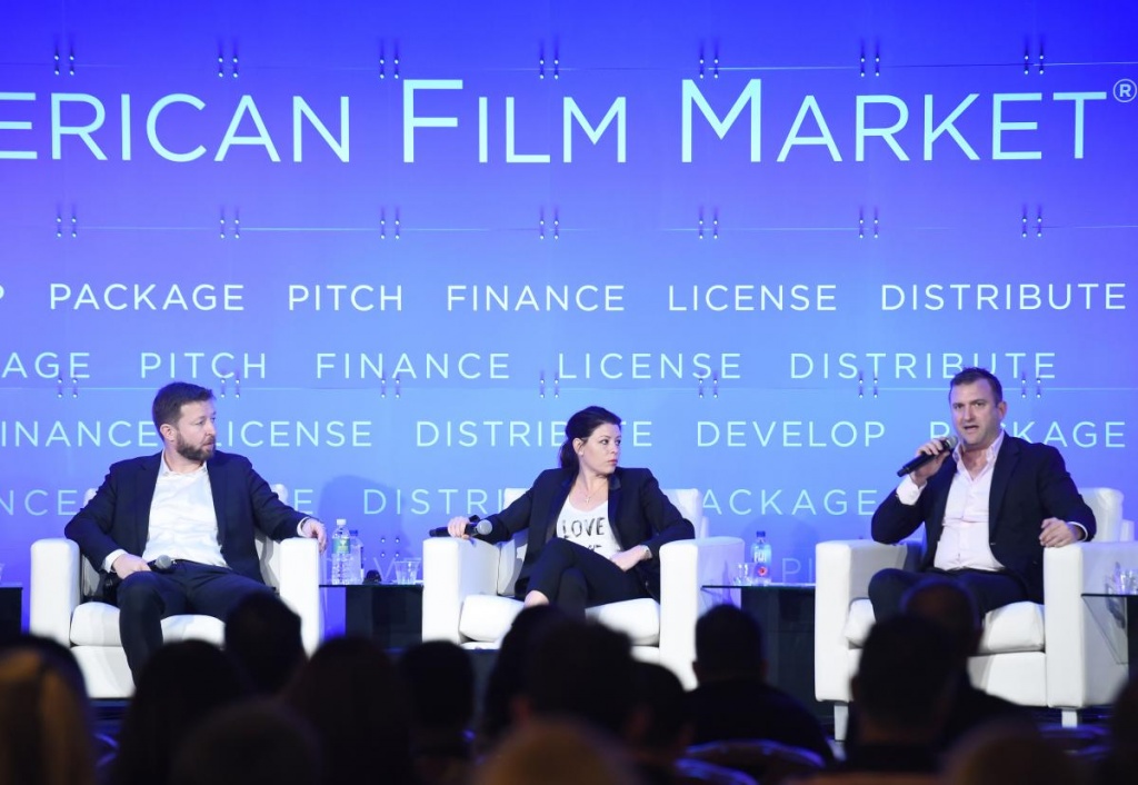 Конференция The Global Perspective, Милан Попелка, Арианна Фрейзер, Джон Фридберг Конференция The Global Perspective, Милан Попелка, Арианна Фрейзер, Джон Фридберг