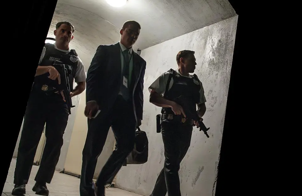 Кадр из фильма Дом динамита / A House of Dynamite