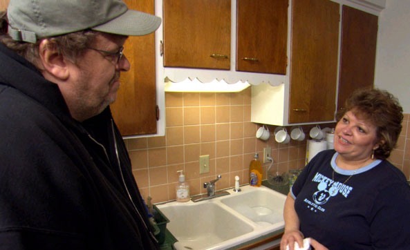 кадр из фильма Фаренгейт 9/11