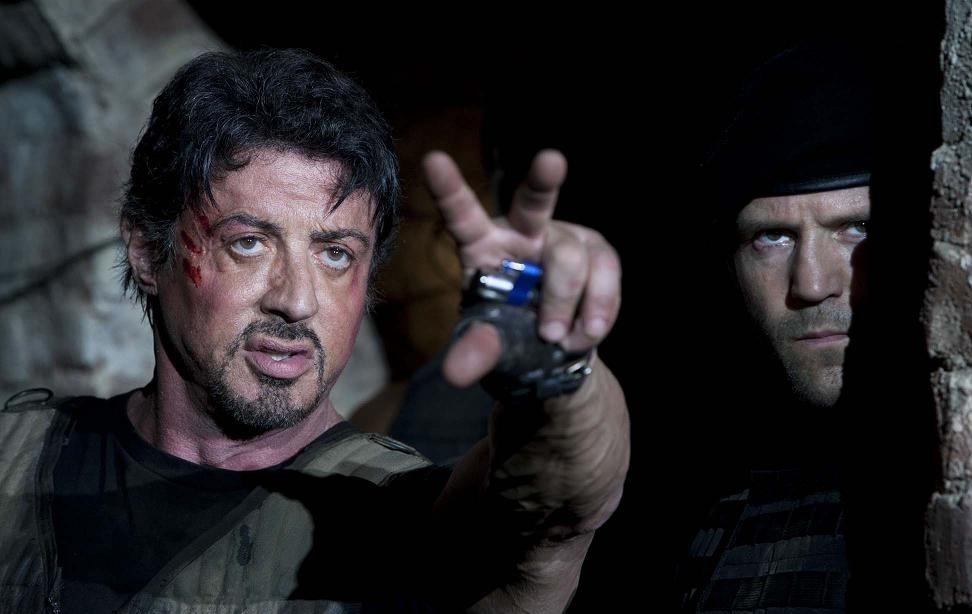 кадр из фильма "Неудержимые"