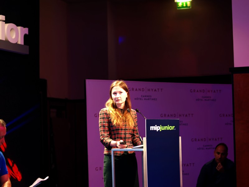 Выставка контента для детей и юношества MIPJunior, международный питчинг, директор по продажам компании "КиноАтис" Ольга Хабибуллина представляет проект "Планета Ai"