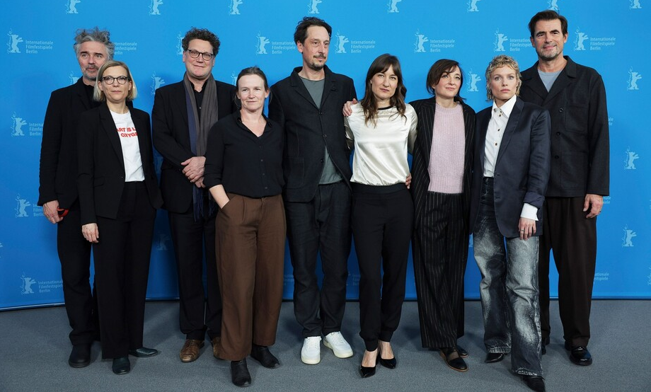 Команда фильма Мамин ребенок / Mother’s Baby