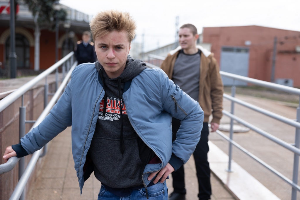 кадр из сериала Система кадр из сериала Система