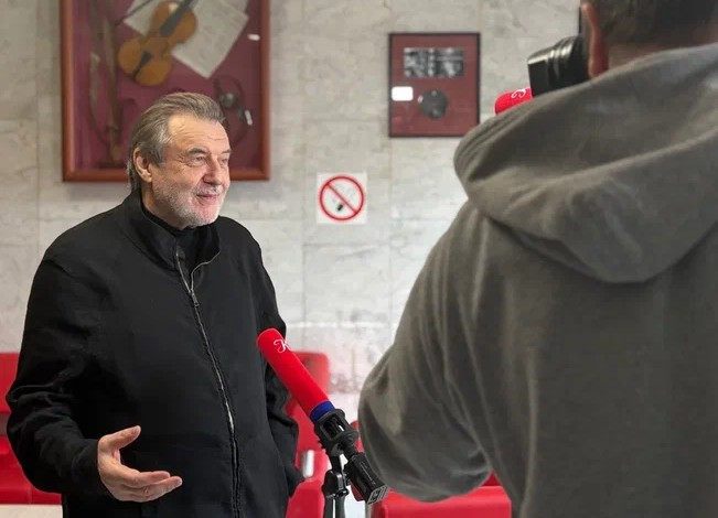 Алексей Учитель