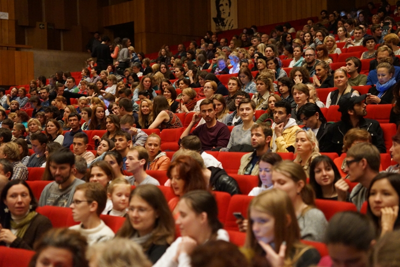 закрытие IV Московского молодежного кинофестиваля "Будем жить!"