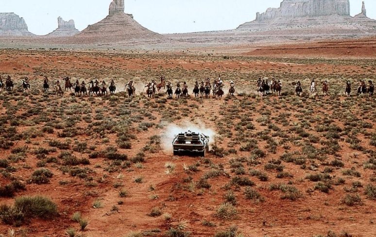 кадр из фильма "Назад в будущее 3"