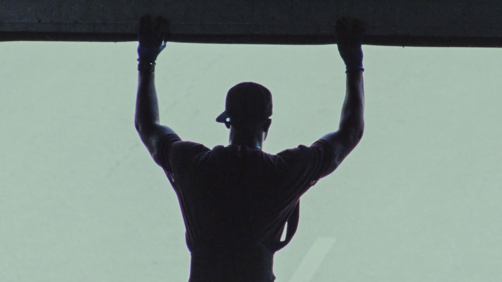 Кадр из фильма Рики / Ricky