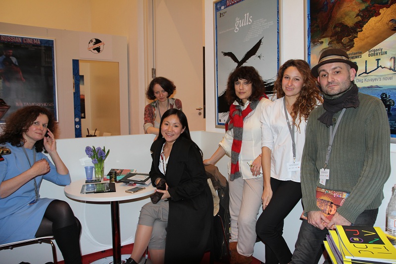 Европейский кинорынок, стенд Russian Cinema, съемочная группа фильма "Чайки" и представители компании ANT!PODE Sales&Distribution