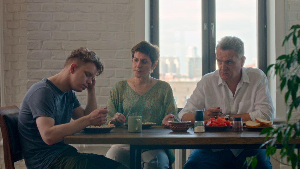 кадр из фильма "Ваш Репетитор"