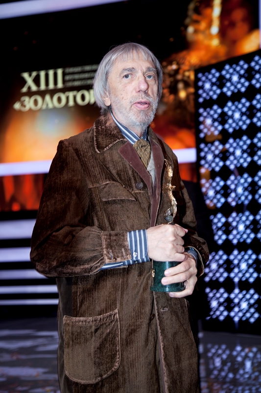 вручение премии "Золотой Орел", композитор Эдуард Артемьев (Лучшая музыка в кино, "Солнечный удар")