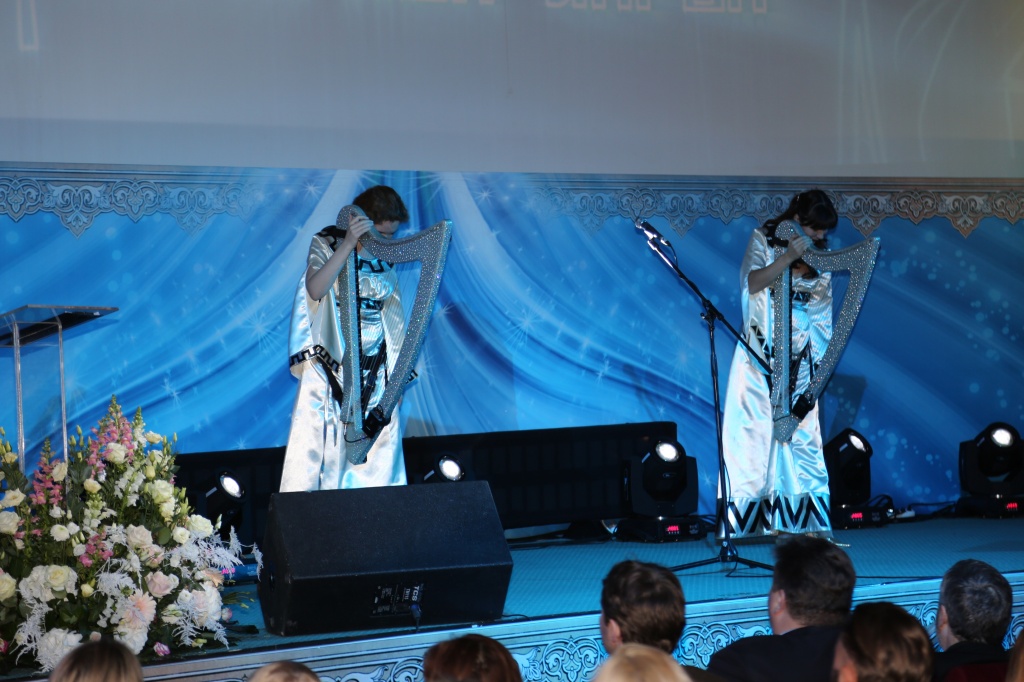 закрытие Х Международного благотворительного кинофестиваля "Лучезарный Ангел"