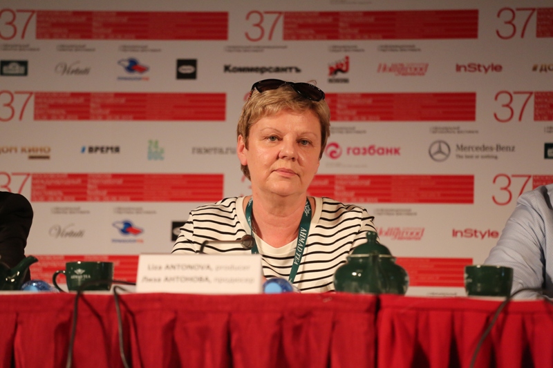 37 Московский кинофестиваль, пресс-конференция фильма "Милый Ханс, дорогой Петр", продюсер Лиза Антонова