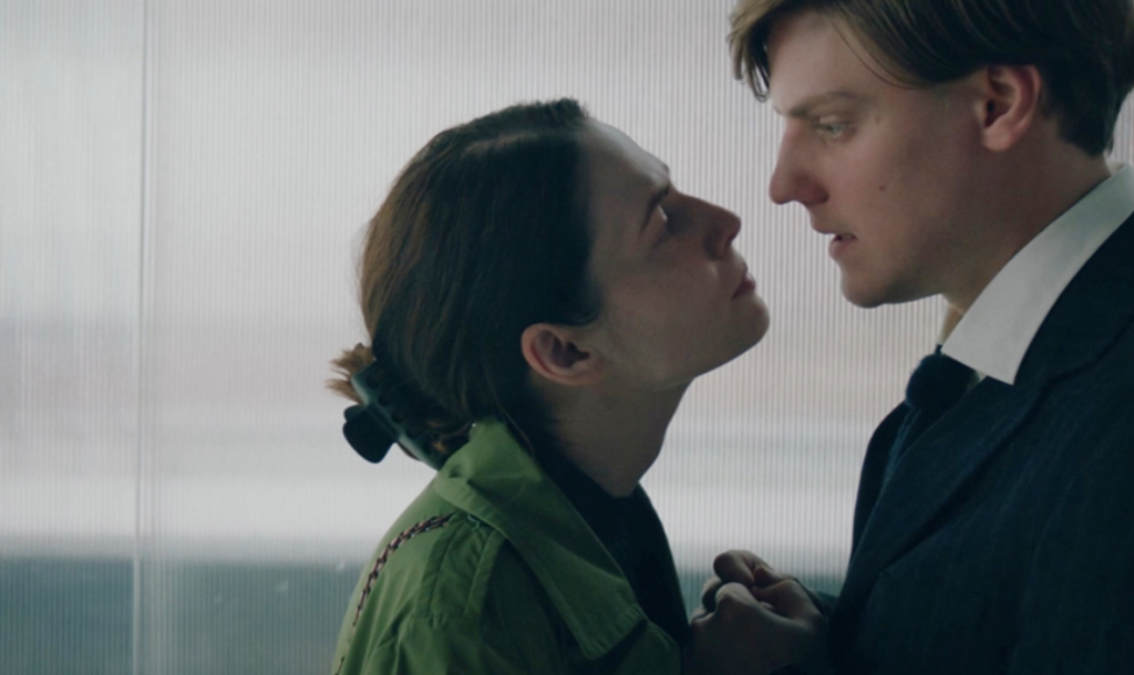 Кадр из фильма Мой сын