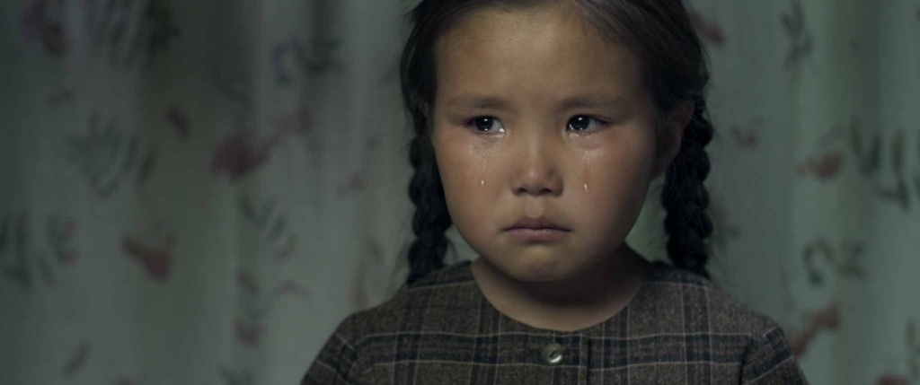 кадр из фильма Его дочь