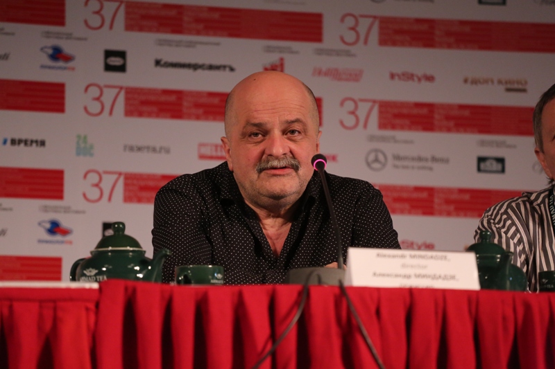 37 Московский кинофестиваль, пресс-конференция фильма "Милый Ханс, дорогой Петр", режиссер Александр Миндадзе