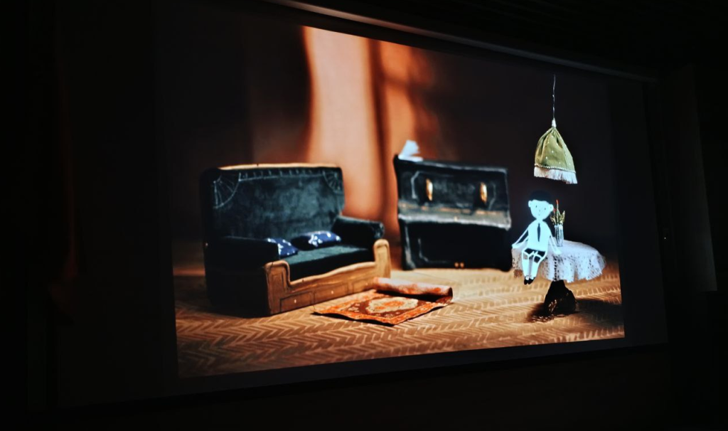 Показы фильма Разлогов