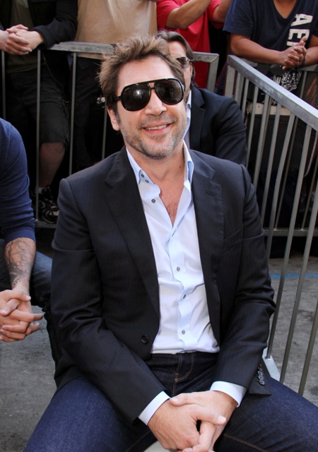 Церемония закладки именной звезды Пенелопы Крус на Голливудской Аллее Славы, актер Хавьер Бардем