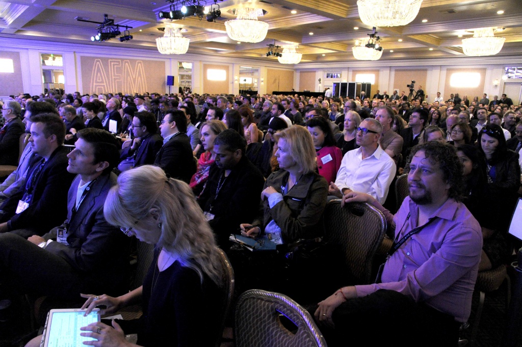 American Film Market 2015, день 3, конференция о производстве, дистрибьюции и продвижении кино в Китае American Film Market 2015, день 3, конференция о производстве, дистрибьюции и продвижении кино в Китае