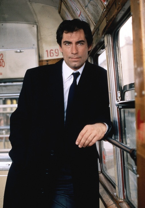 Тимоти Далтон (кадр из фильма "Искры из глаз")