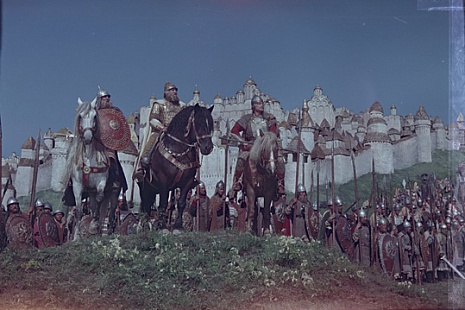 кадр из фильма "Илья Муромец"