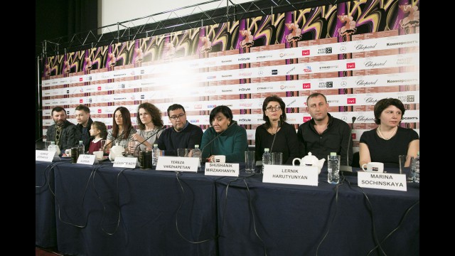 40 Московский международный кинофестиваль, пресс-конференция фильма 40 Московский международный кинофестиваль, пресс-конференция фильма Спитак