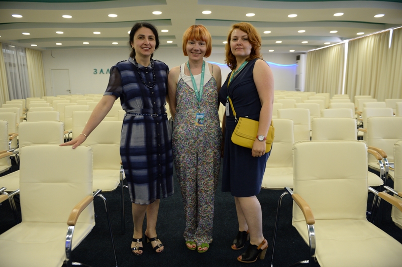 97 Кинорынок, деловая программа "Кинопрактика", день 1, Нина Ромодановская, Елена Хажинская, Екатерина Бордачева