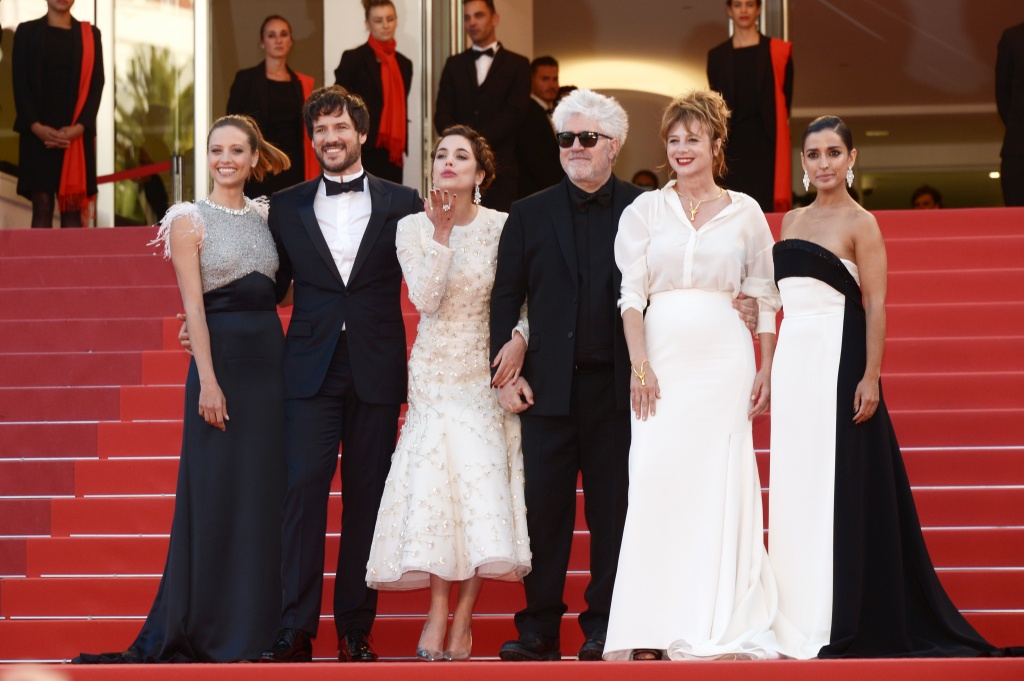 69 Каннский кинофестиваль, премьера фильма Джульетта, съемочная группа картины