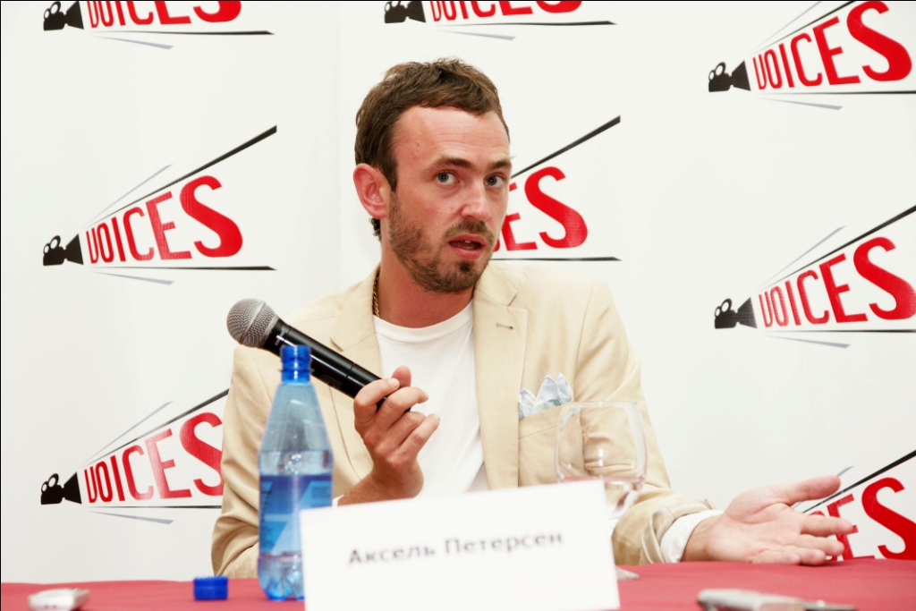 открытие 3-го фестиваля Voices, режиссер Аксель Петерсен