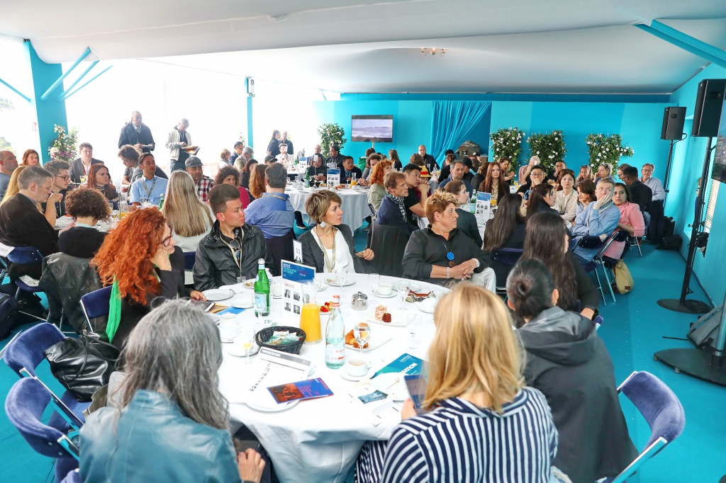 Презентация Producers Network - Country Spotlight on Russia