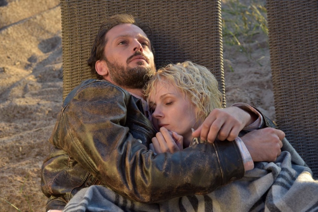 кадр из фильма Кроличья лапа