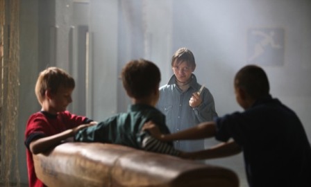 кадр из фильма "Чемпионы из подворотни"