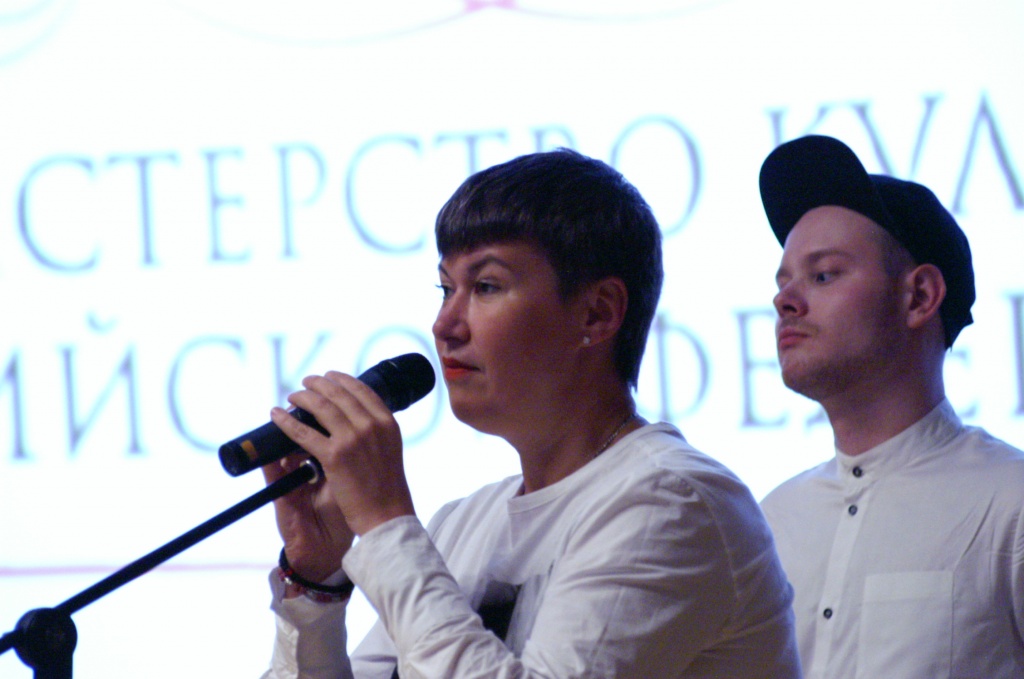 Заседание экспертного совета Министерства культуры (авторское и экспериментальное кино), защита проекта Подбросы, продюсер Наталья Мокрицкая, режиссер Иван И. Твердовский