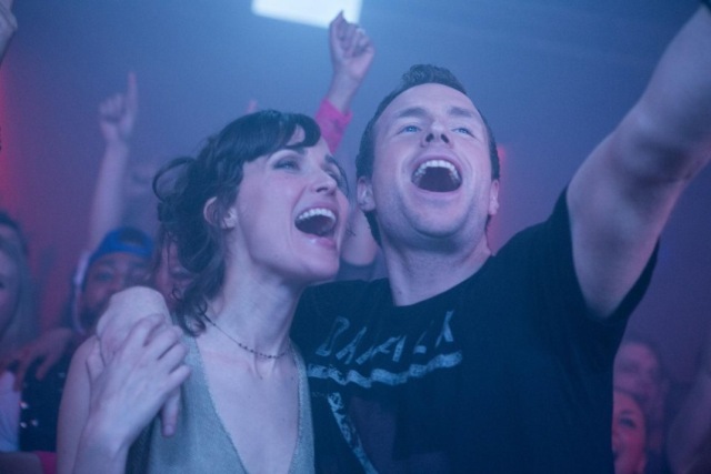 кадр из фильма "Даю год"