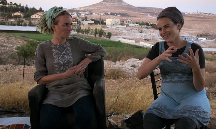 кадр из фильма WEST OF THE JORDAN RIVER