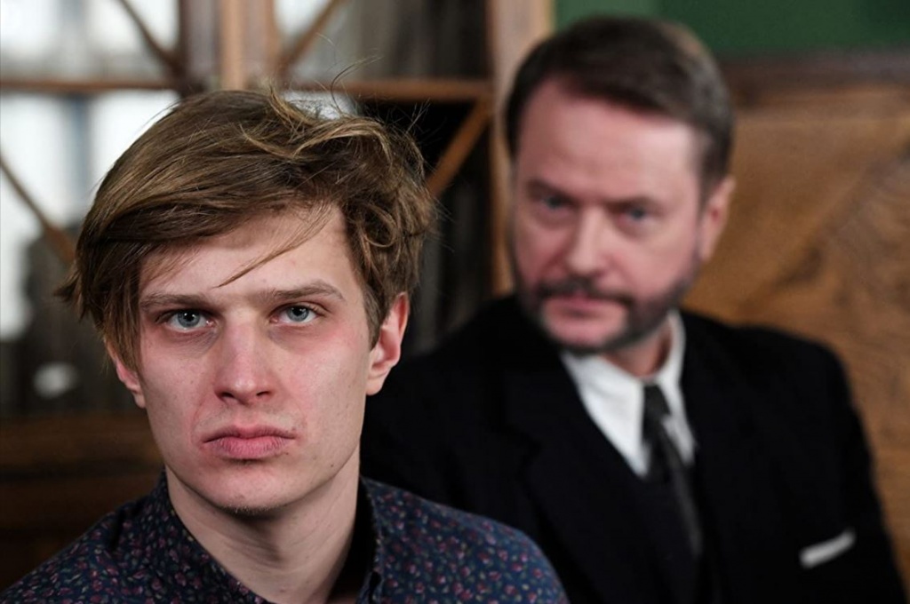 Кадр из фильма Черный мерседес