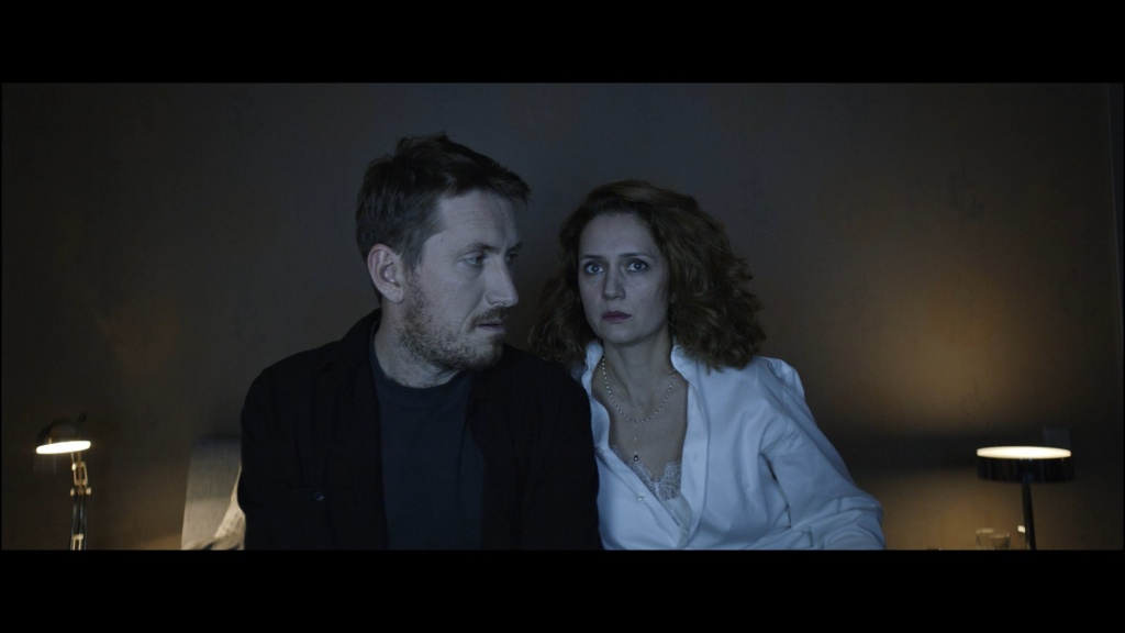 Кадр из сериала "Эпидемия"